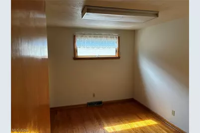2317 Miller Ave, Belpre, OH 45714 - Photo 12
