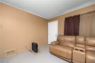 7800 Denison Ave, Loveland, OH 44102 - Photo 4