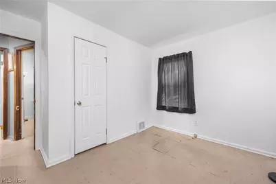 7800 Denison Avenue, Loveland, OH 44102 - Photo 16