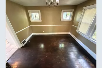 918 Frederick Boulevard, Akron, OH 44320 - Photo 12