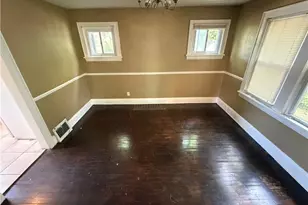 918 Frederick Blvd, Akron, OH 44320 - Photo 12