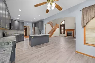 5317 Middlebury Ct, Sheffield Village, OH 44054 - Photo 16