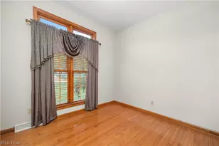 5317 Middlebury Ct, Sheffield Village, OH 44054 - Photo 8