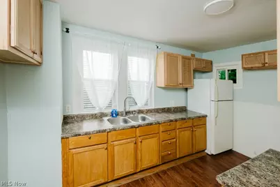 38530 Plains Court, Willoughby, OH 44094 - Photo 10