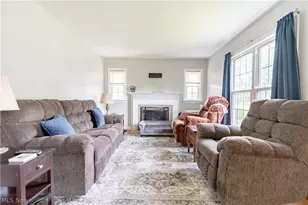 224 Summit St SE, North Canton, OH 44720 - Photo 6