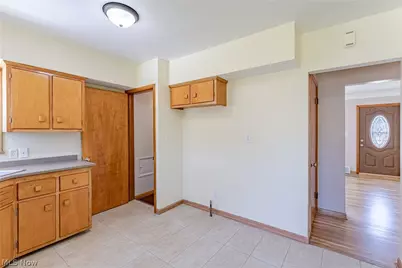 12408 Sprecher Avenue, Loveland, OH 44135 - Photo 6