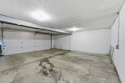 1935 Quayle Drive, Akron, OH 44312 - Photo 28