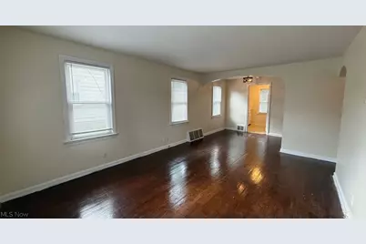 2042 13th Street, Cuyahoga Falls, OH 44223 - Photo 6