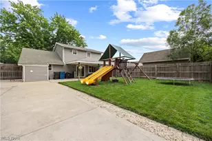4112 Brockley Ave, Sheffield Lake, OH 44054 - Photo 40