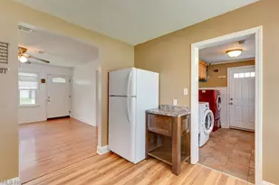 349 Stanford St, Akron, OH 44314 - Photo 4