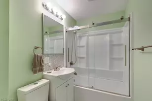 349 Stanford St, Akron, OH 44314 - Photo 8