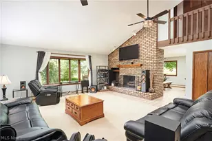 1740 Steffy Rd, Mogadore, OH 44260 - Photo 6