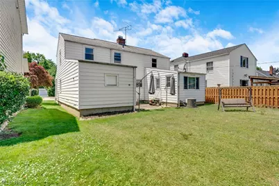 2245 Sunset Drive, Wickliffe, OH 44092 - Photo 24
