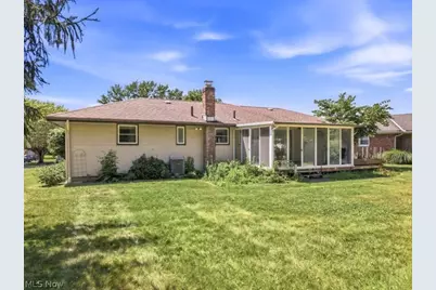 2171 Garden Drive, Wickliffe, OH 44092 - Photo 6