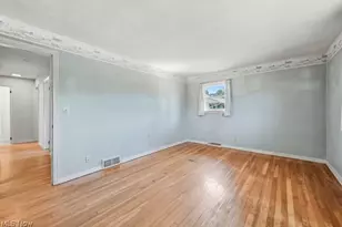 2171 Garden Dr, Wickliffe, OH 44092 - Photo 24