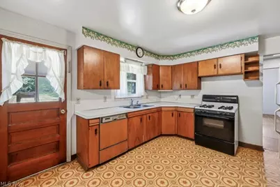 2171 Garden Drive, Wickliffe, OH 44092 - Photo 18