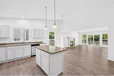 8832 Wheaton Place, North Ridgeville, OH 44039 - Photo 2