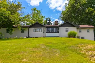 120 Winters Dr, Wintersville, OH 43953 - Photo 2