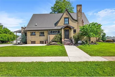 593 Dewey Avenue, Cadiz, OH 43907 - Photo 1