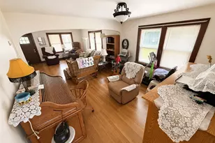 17835 Chillicothe, Chagrin Falls, OH 44023 - Photo 6