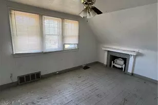 9426 Dickens Ave, Loveland, OH 44104 - Photo 16