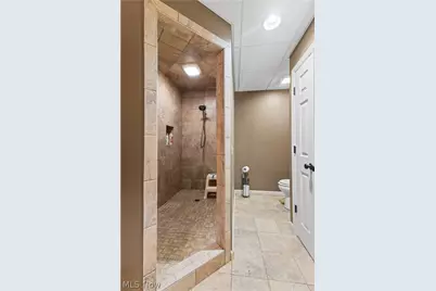 255 Cara Place, Wintersville, OH 43953 - Photo 36