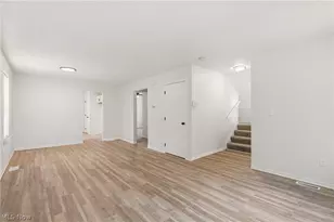 621 E 115th St, Loveland, OH 44108 - Photo 8