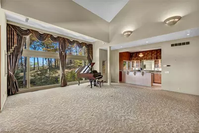 4670 Figgie Drive, Willoughby, OH 44094 - Photo 8