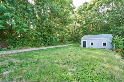 936 Green Avenue SW, Massillon, OH 44647 - Photo 12