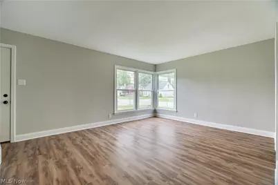 2100 Delmore Street, Cuyahoga Falls, OH 44221 - Photo 10