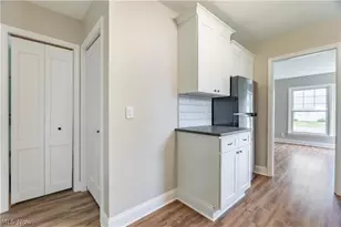 2100 Delmore St, Cuyahoga Falls, OH 44221 - Photo 14