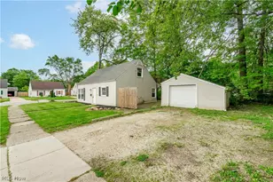 2100 Delmore St, Cuyahoga Falls, OH 44221 - Photo 2