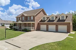 46210 Country Lake Dr, St Clairsville, OH 43950 - Photo 2