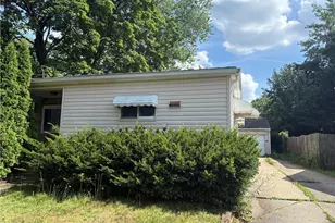908 Clifford Ave, Akron, OH 44306 - Photo 8