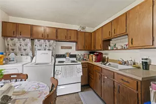 1857-1859 E 39th St, Lorain, OH 44055 - Photo 8