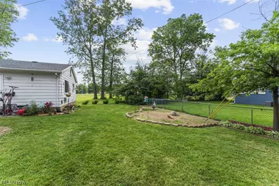 1857-1859 E 39th Street, Lorain, OH 44055 - Photo 6