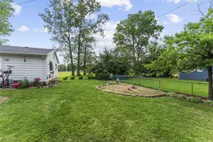 1857-1859 E 39th St, Lorain, OH 44055 - Photo 6
