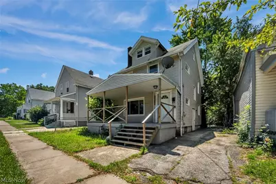9908 Bessemer Avenue, Loveland, OH 44104 - Photo 2