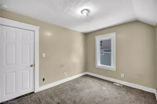 9908 Bessemer Ave, Loveland, OH 44104 - Photo 18