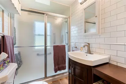 8463 Schubert Avenue NE, Alliance, OH 44601 - Photo 24