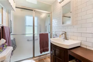 8463 Schubert Ave NE, Alliance, OH 44601 - Photo 24