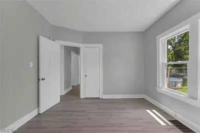 399 Madison Avenue #1, Akron, OH 44320 - Photo 16
