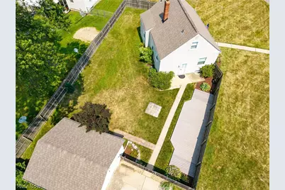2583 E 38th Street, Lorain, OH 44055 - Photo 6