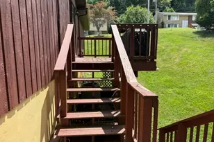 111 Tudor Dr, St Clairsville, OH 43950 - Photo 6