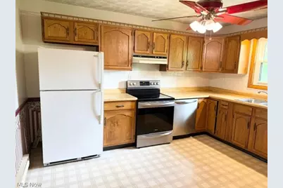 111 Tudor Drive, St Clairsville, OH 43950 - Photo 10