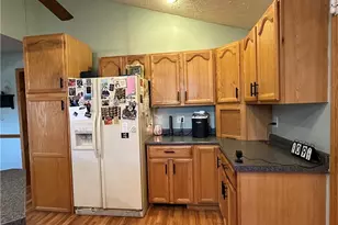 719 Riverside Ave, Wellsville, OH 43968 - Photo 10