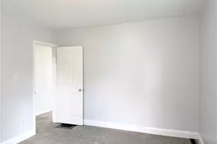 290 W Main St, Alliance, OH 44601 - Photo 12