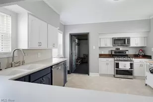23055 Snell Rd, Columbia Station, OH 44028 - Photo 10