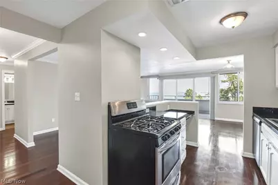 12900 Lake Avenue #327, Oakwood, OH 44107 - Photo 18