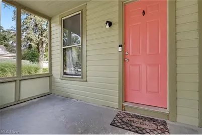 414 W Elm Street, Kent, OH 44240 - Photo 2